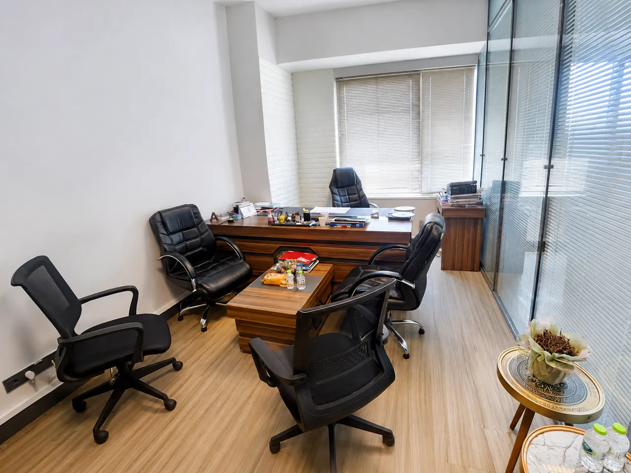 A meeting office at iLand İstanbul